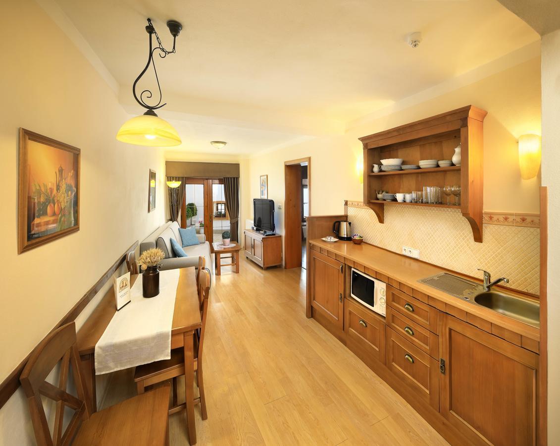 Castle View Apartments Cesky Krumlov Ngoại thất bức ảnh