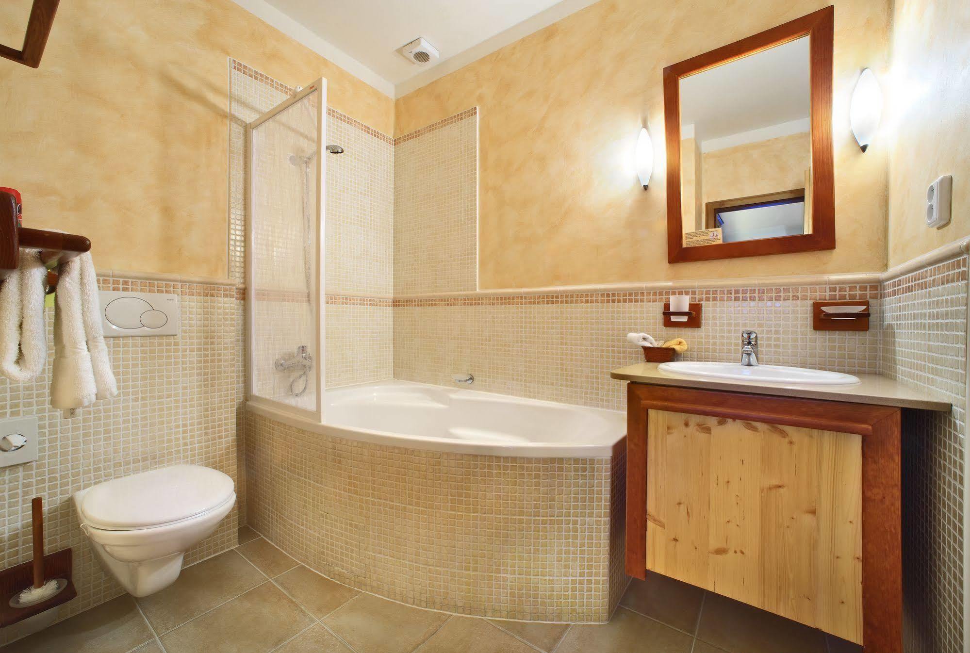 Castle View Apartments Cesky Krumlov Ngoại thất bức ảnh