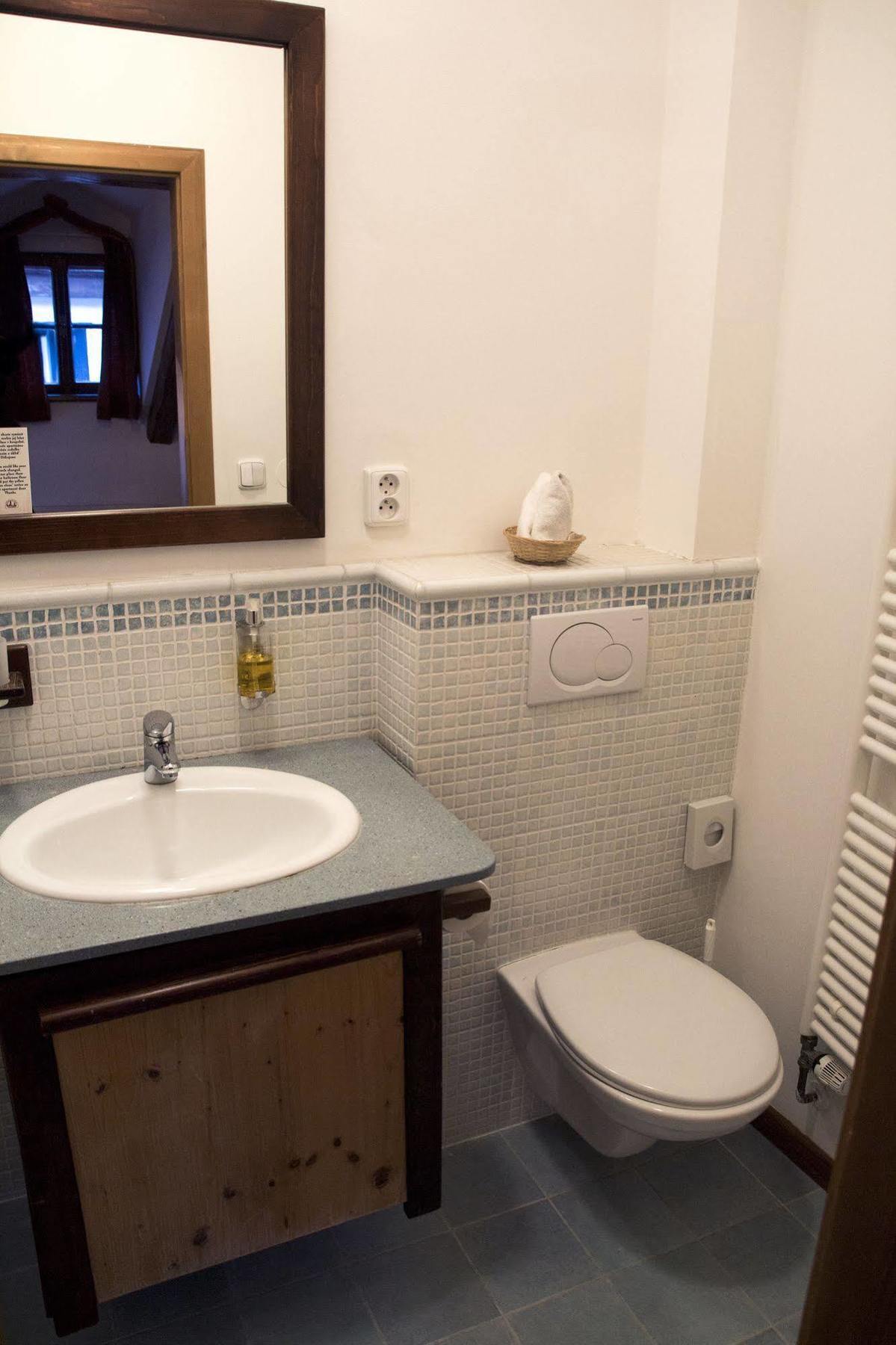 Castle View Apartments Cesky Krumlov Ngoại thất bức ảnh