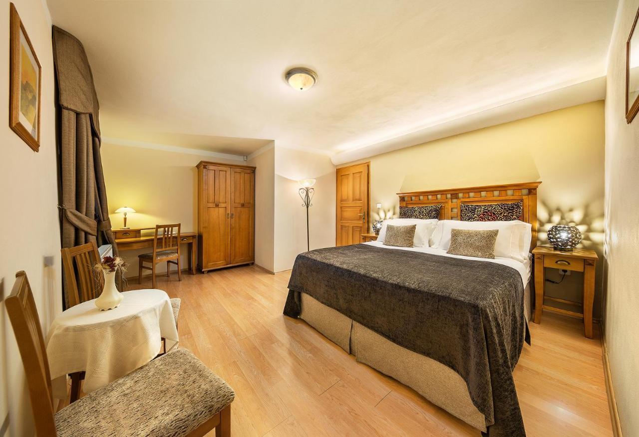 Castle View Apartments Cesky Krumlov Ngoại thất bức ảnh