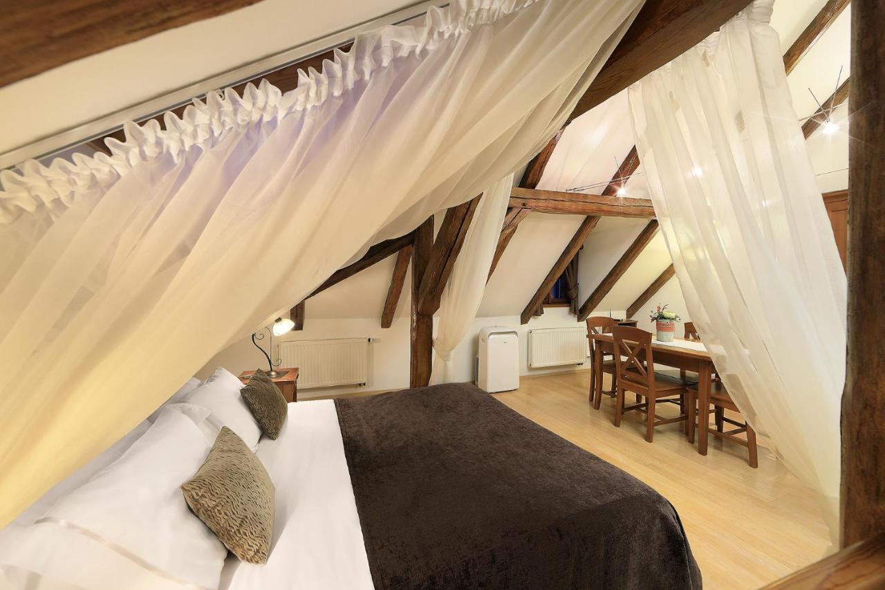 Castle View Apartments Cesky Krumlov Ngoại thất bức ảnh